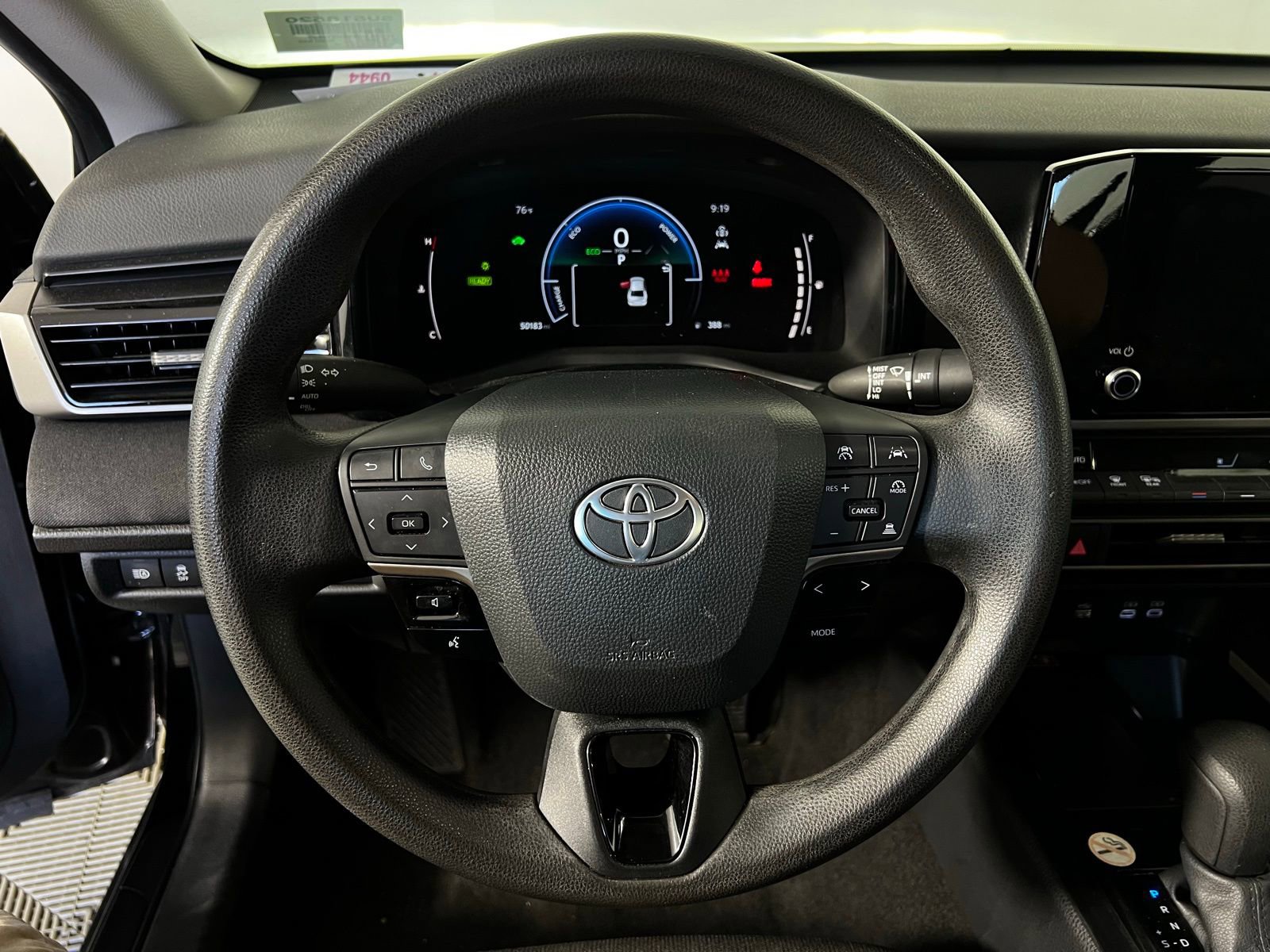 Certified 2025 Toyota Camry LE image 9