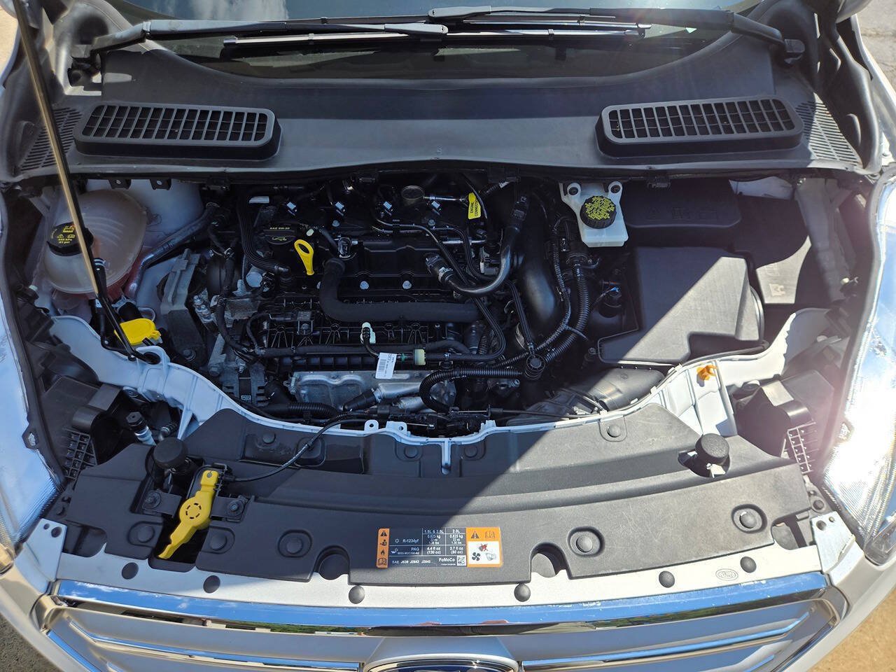 Used 2019 Ford Escape SE AWD/4WD image 17