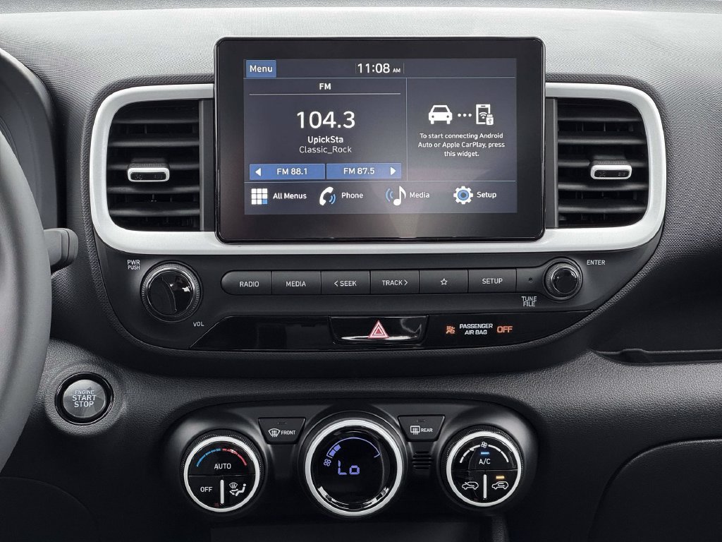 New 2026 Hyundai Venue SEL FWD image 28