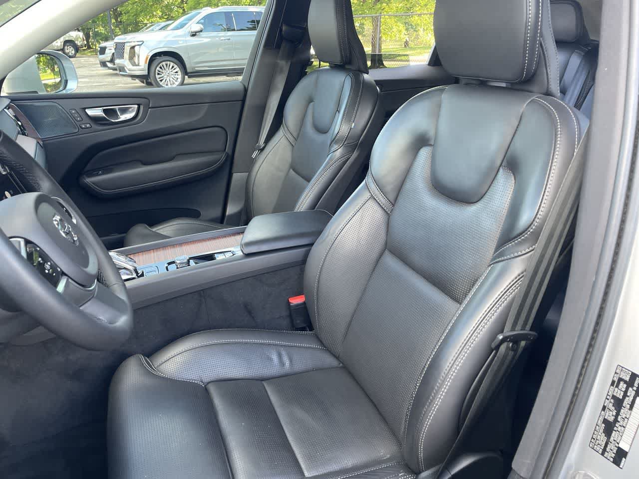 Used 2023 Volvo XC60 B5 Ultimate AWD/4WD image 20