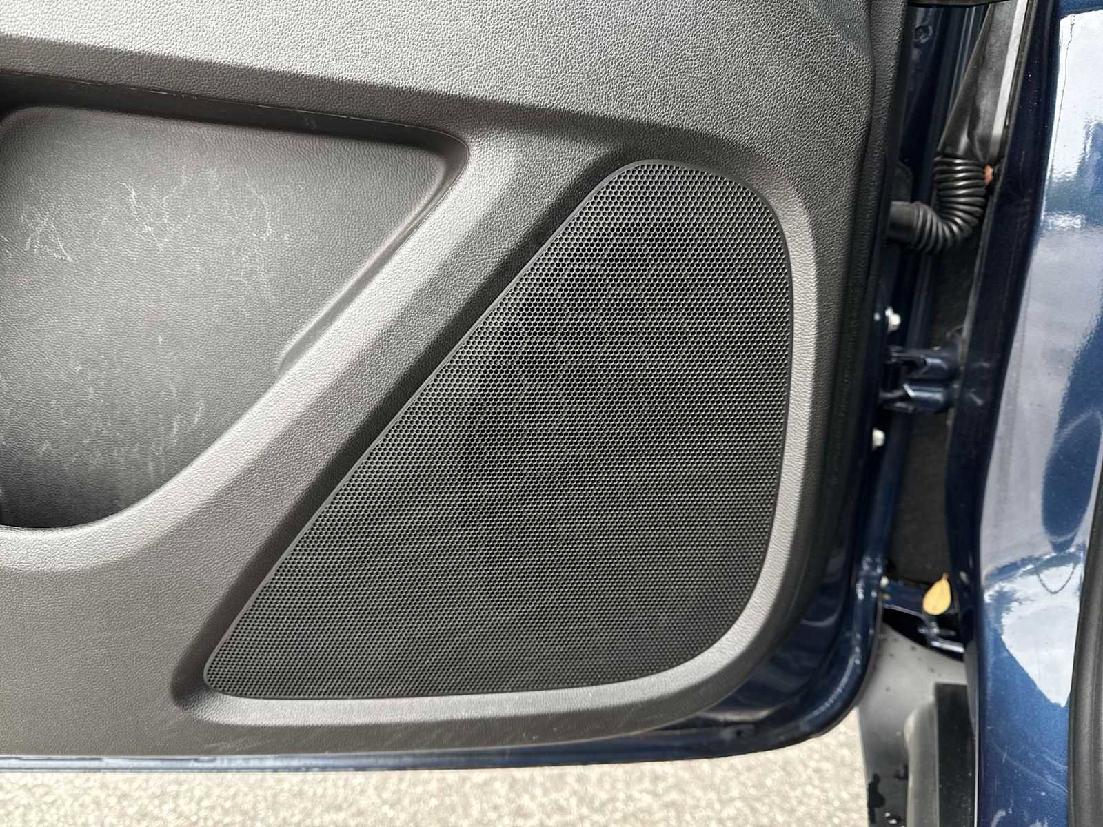 Used 2022 Chevrolet Traverse LT w/ LPO, Cargo Package image 29