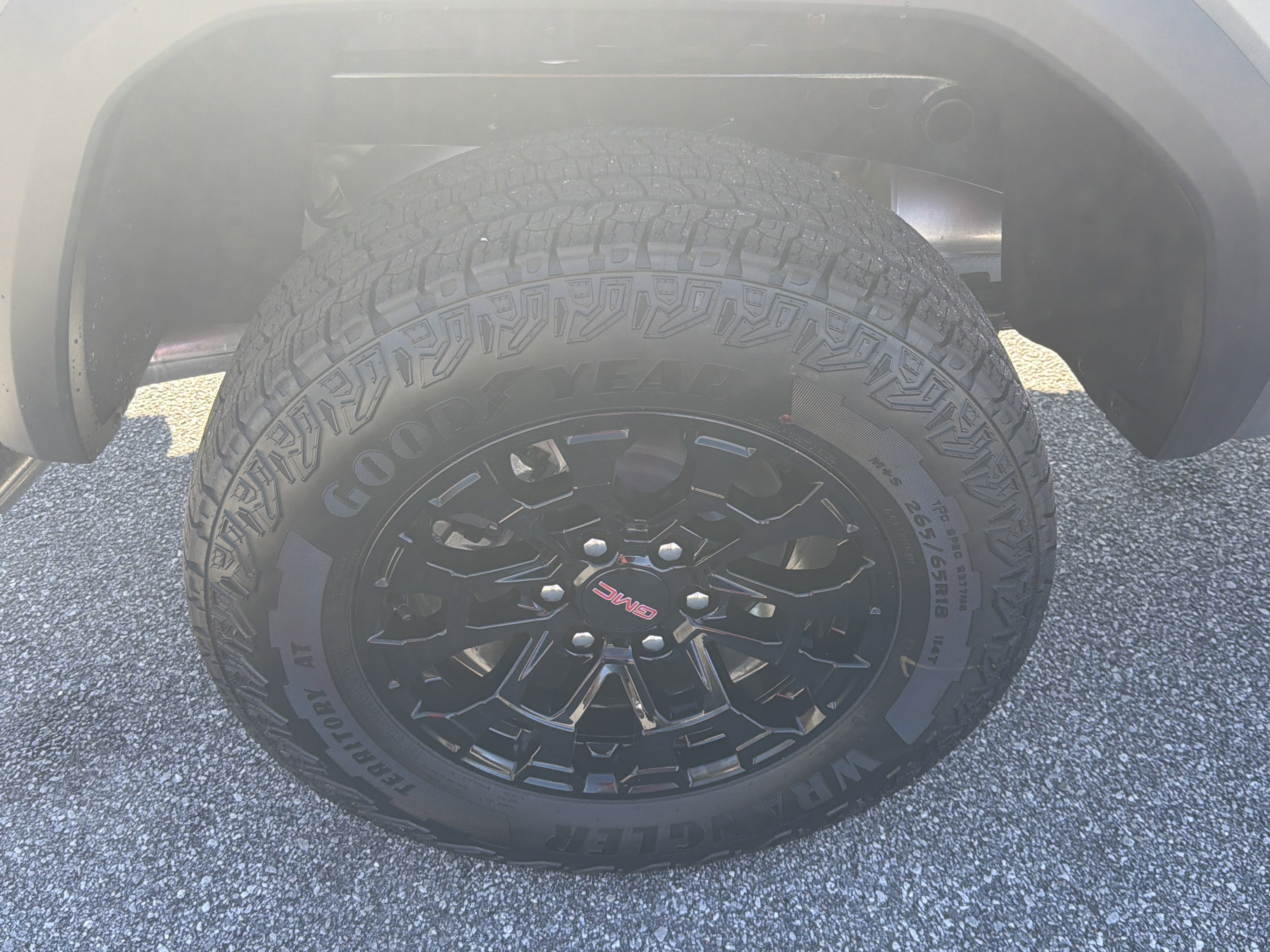 New 2026 GMC Canyon Elevation w/ Convenience Package image 27