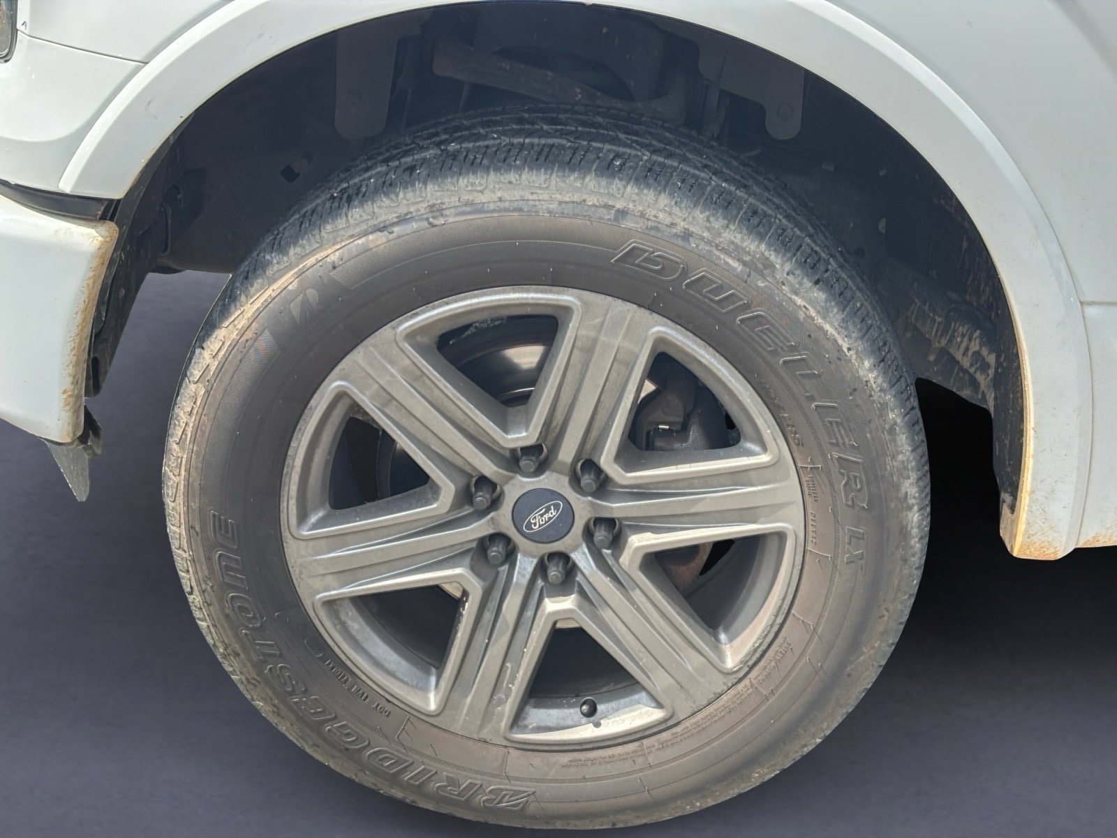 Used 2016 Ford F150 Lariat AWD/4WD image 4