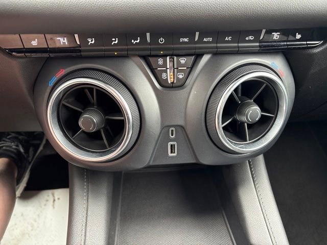 Used 2022 Chevrolet Blazer LT AWD/4WD image 18