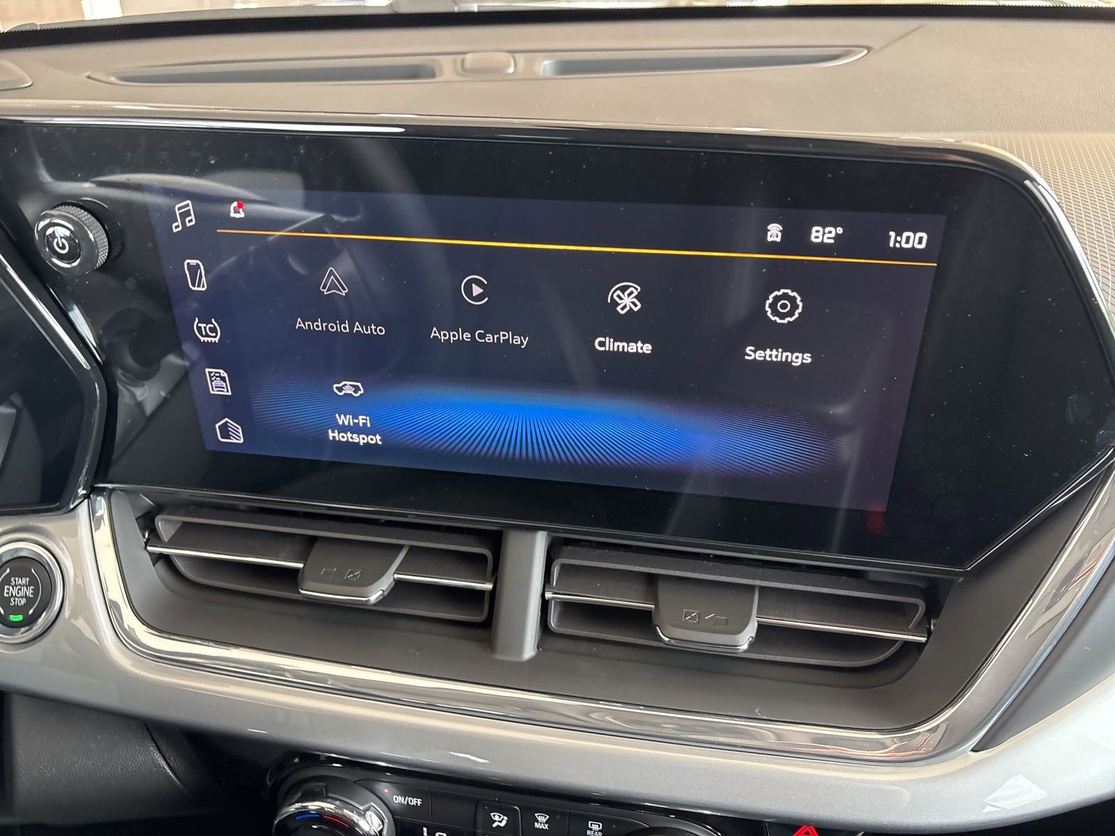 New 2026 Chevrolet Trax LT image 20