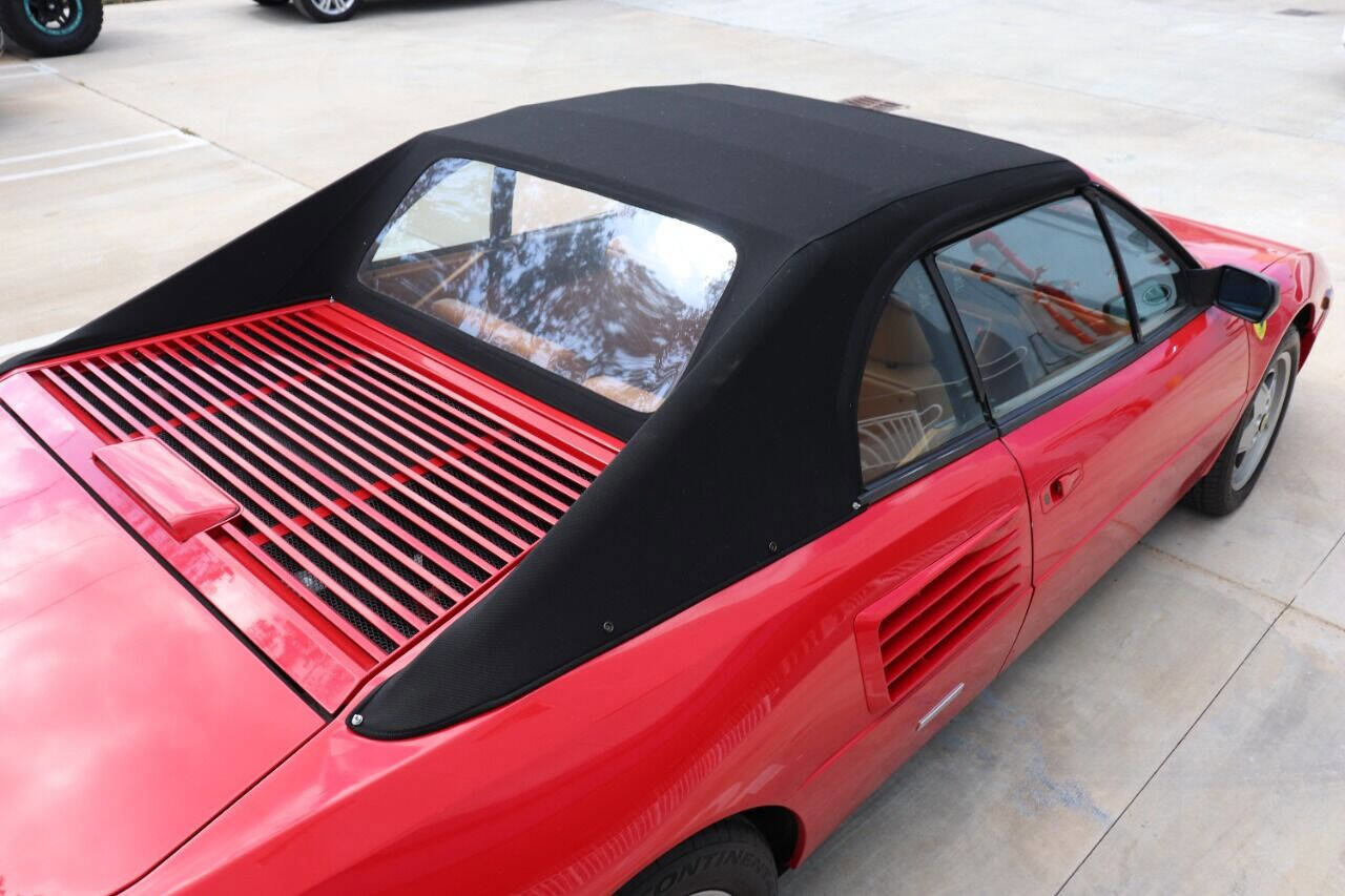 Used 1989 Ferrari Mondial T Cabriolet image 13