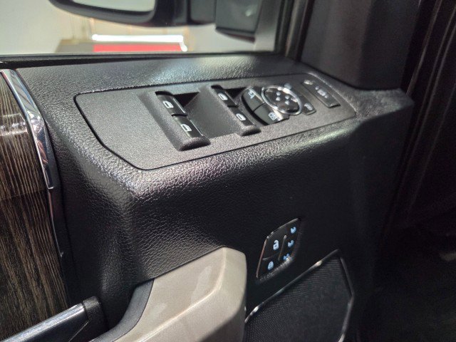 Used 2020 Ford F350 Lariat AWD/4WD image 34