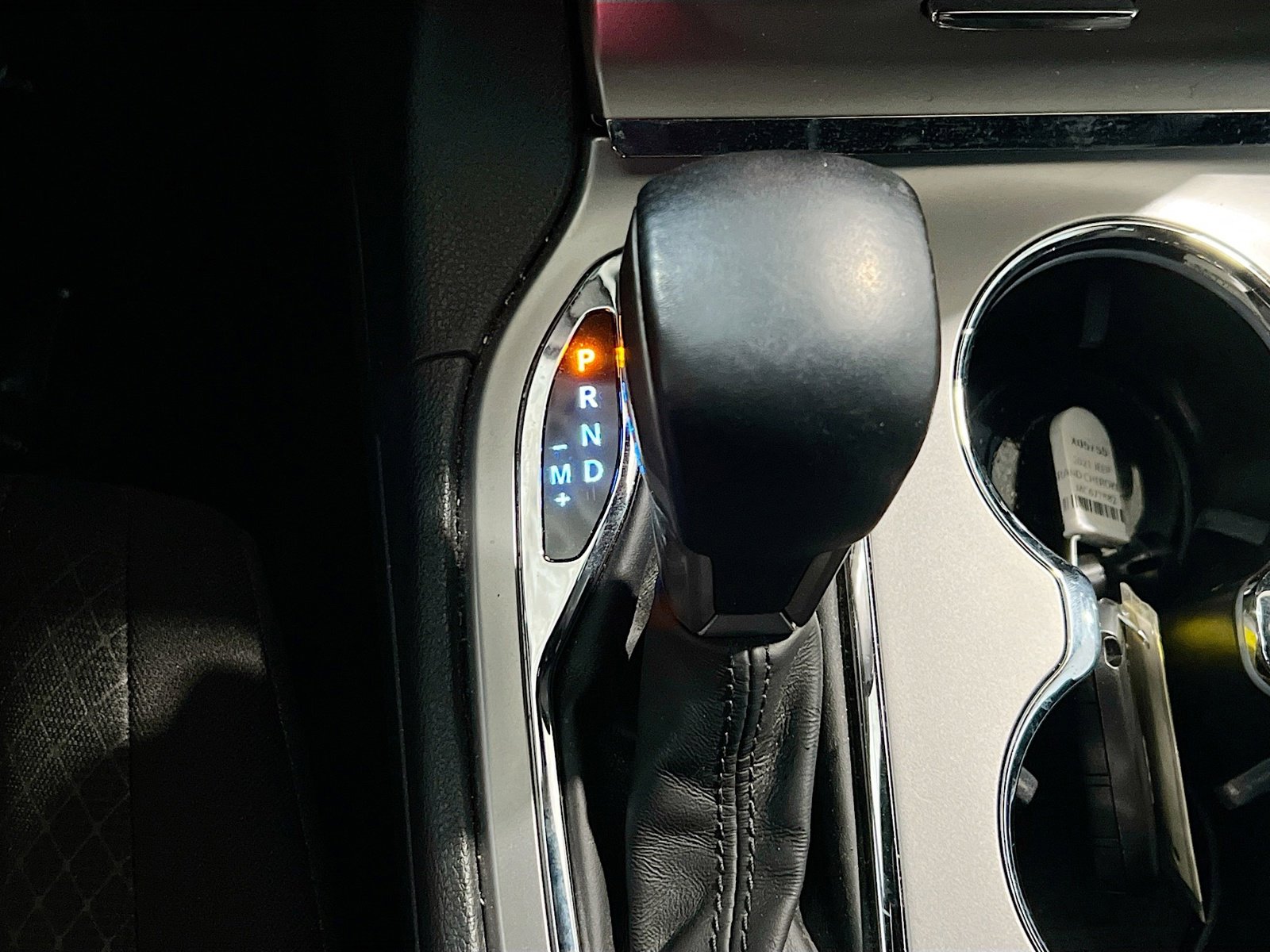 Used 2021 Jeep Grand Cherokee Laredo w/ Security & Convenience Group AWD/4WD image 12