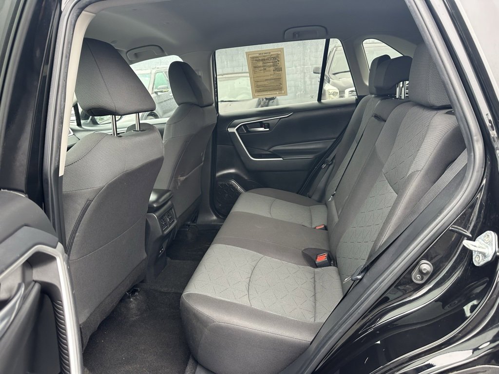 Used 2023 Toyota RAV4 XLE image 19