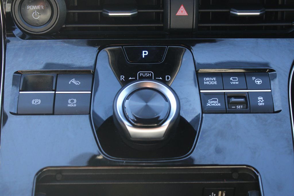 Used 2023 Subaru Solterra AWD image 20