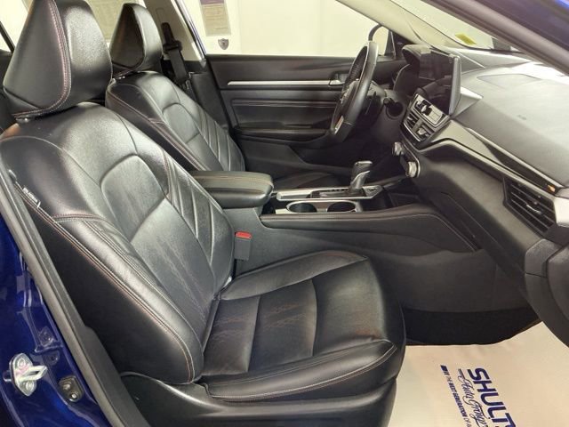 Used 2023 Nissan Altima 2.5 SR w/ SR Premium Package image 5