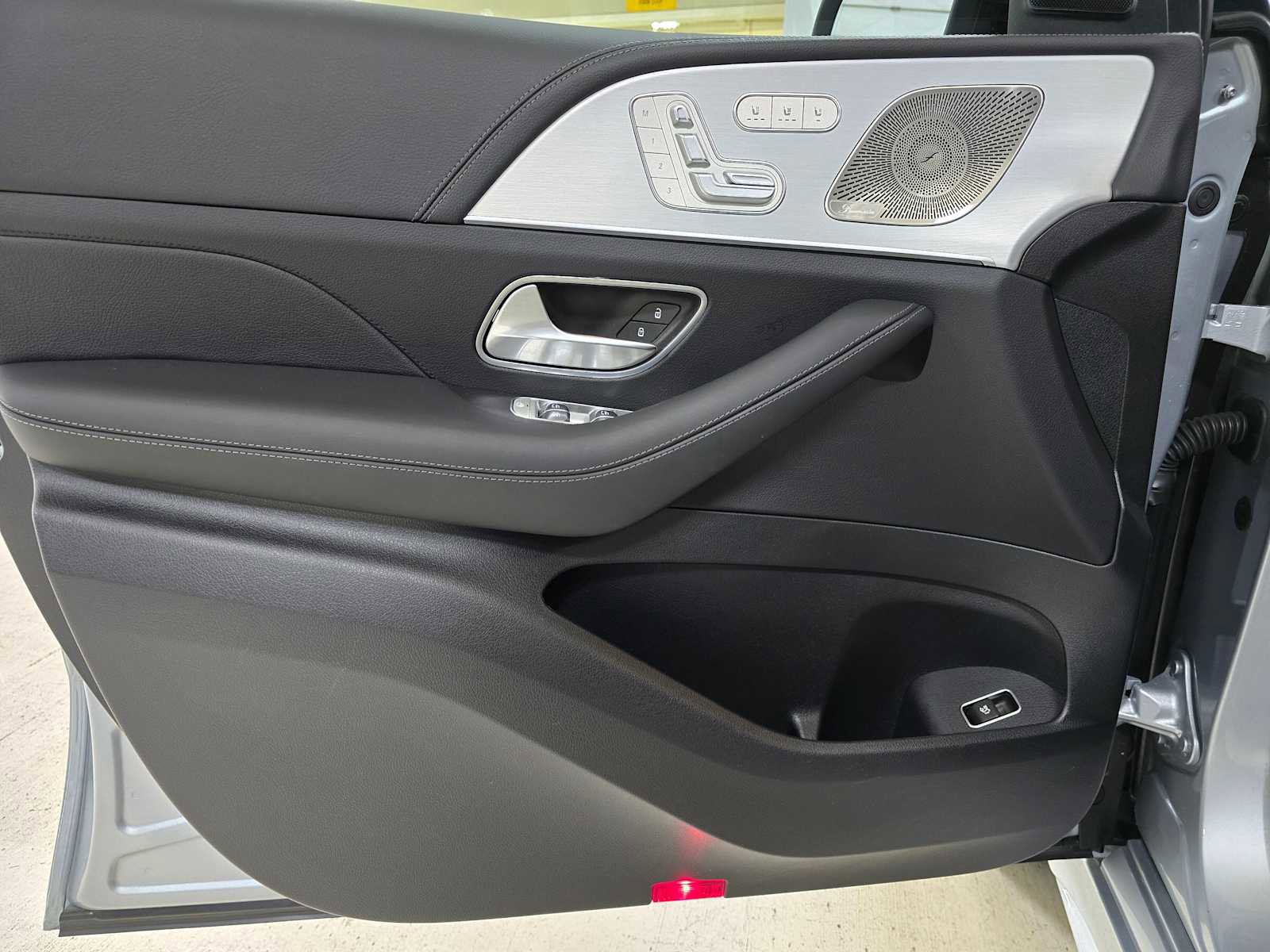 Certified 2025 Mercedes-Benz GLE 53 AMG 4MATIC Coupe image 22