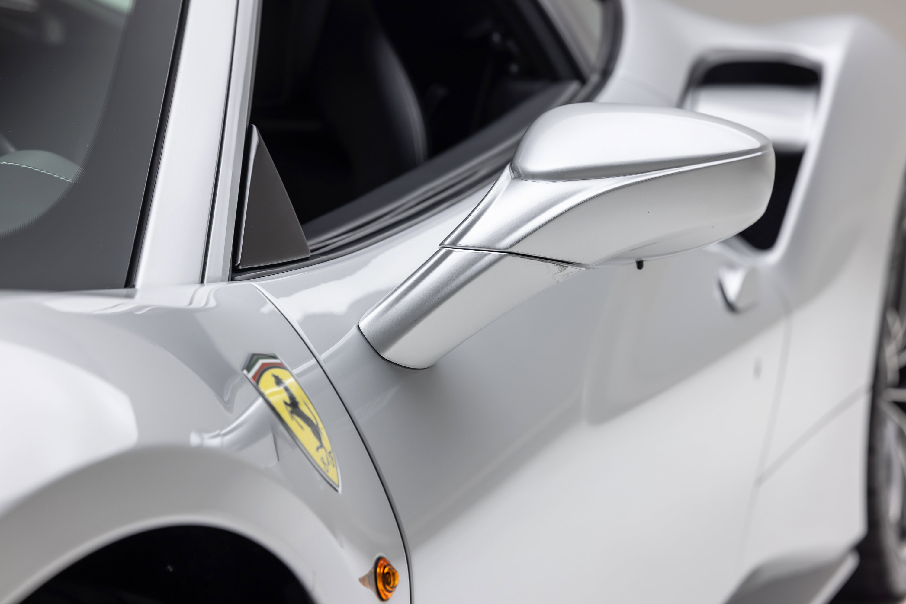 Certified 2018 Ferrari 488 GTB RWD image 18