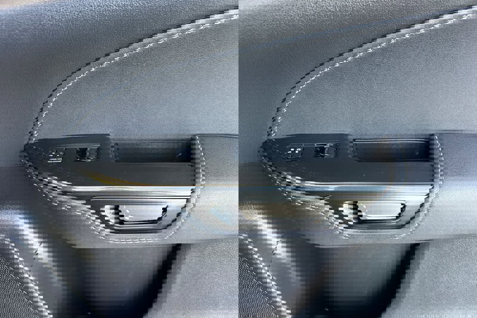 Used 2023 Lexus NX 450h+ AWD w/ Accessory Package (Z2) image 19