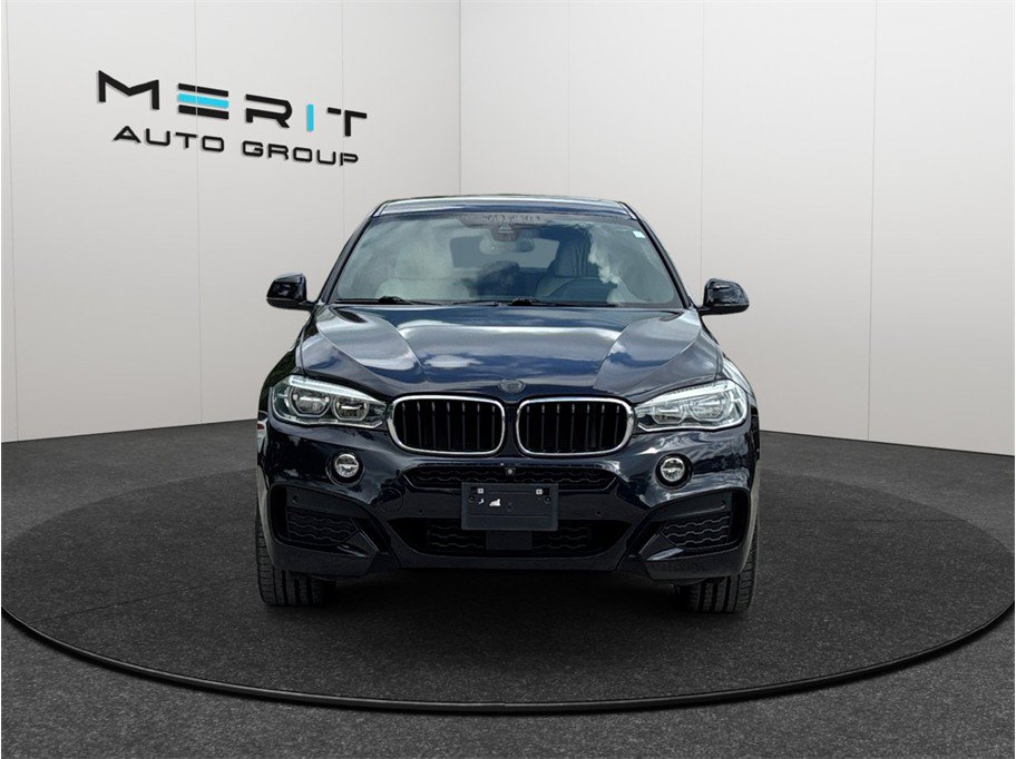 Used 2019 BMW X6 xDrive35i w/ M Sport Package AWD/4WD image 3