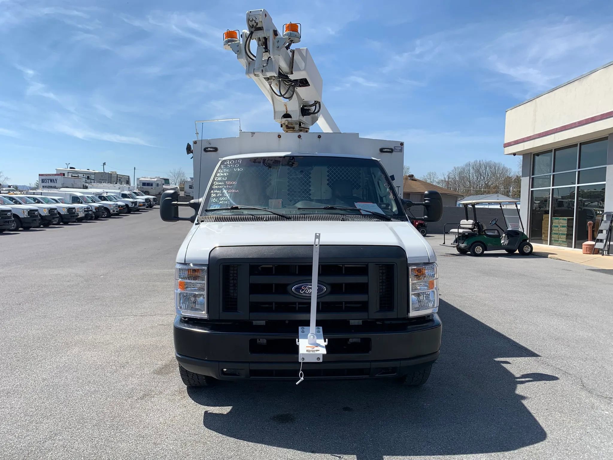 Used 2019 Ford E-350 and Econoline 350 Super Duty RWD image 2