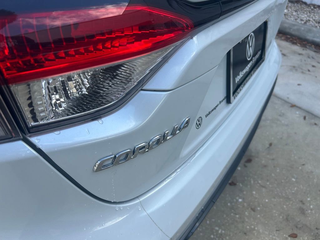 Used 2022 Toyota Corolla SE image 29