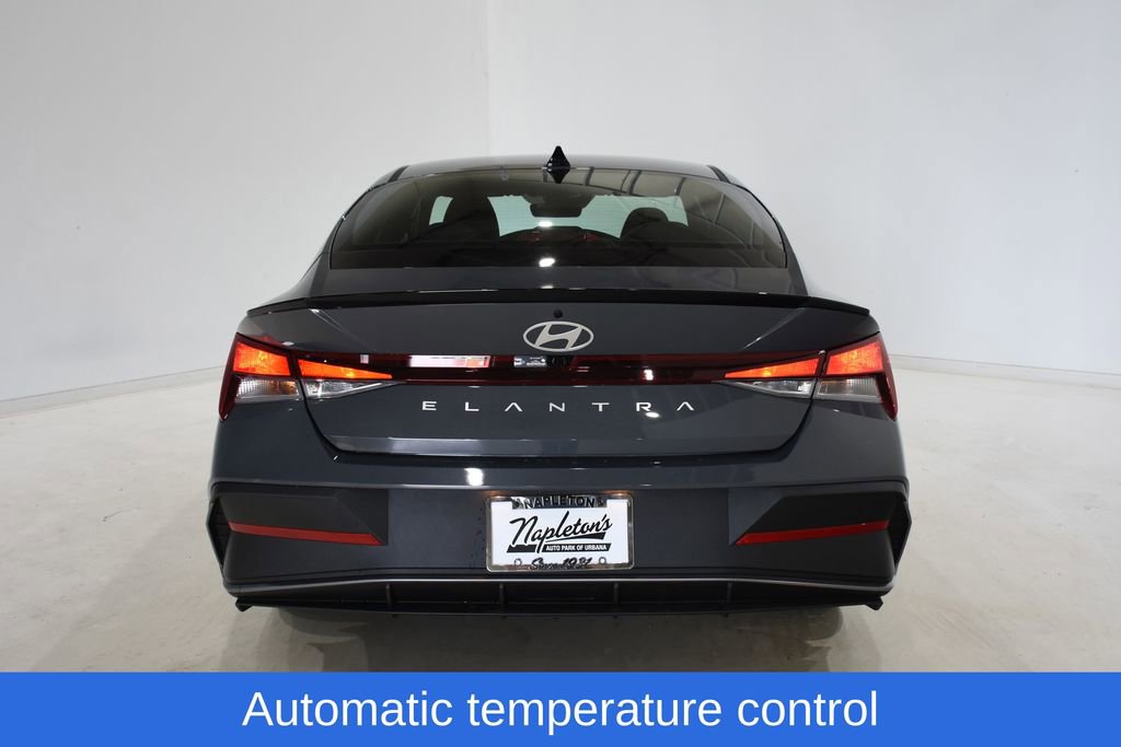 New 2026 Hyundai Elantra Sport image 5