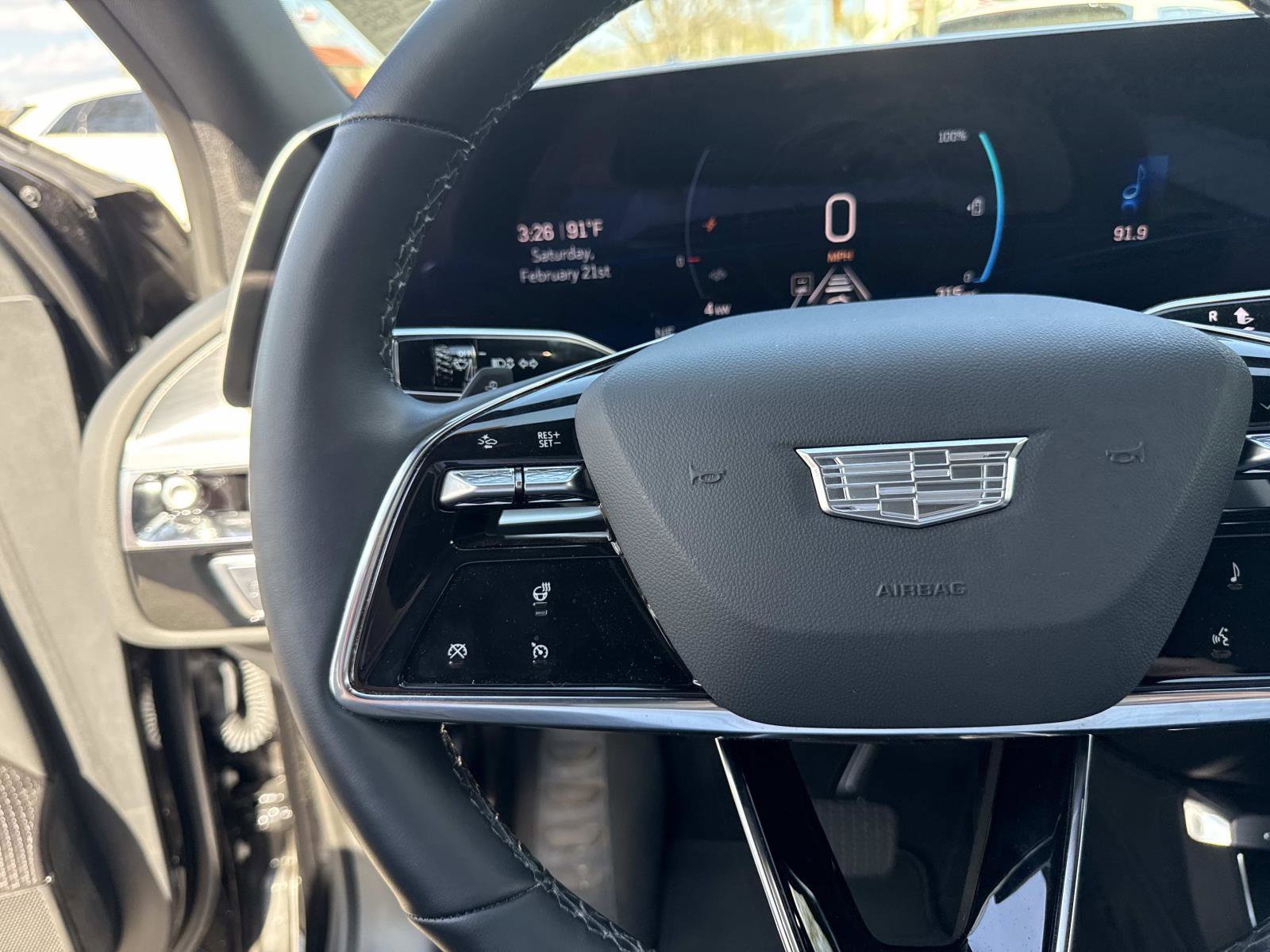 Used 2025 Cadillac Lyriq Luxury image 31