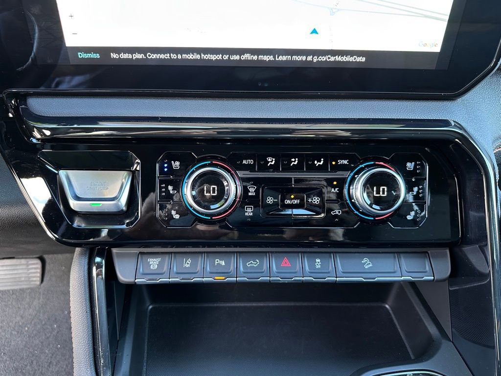 Used 2024 GMC Sierra 2500 AT4 w/ AT4 Premium Plus Package AWD/4WD image 34