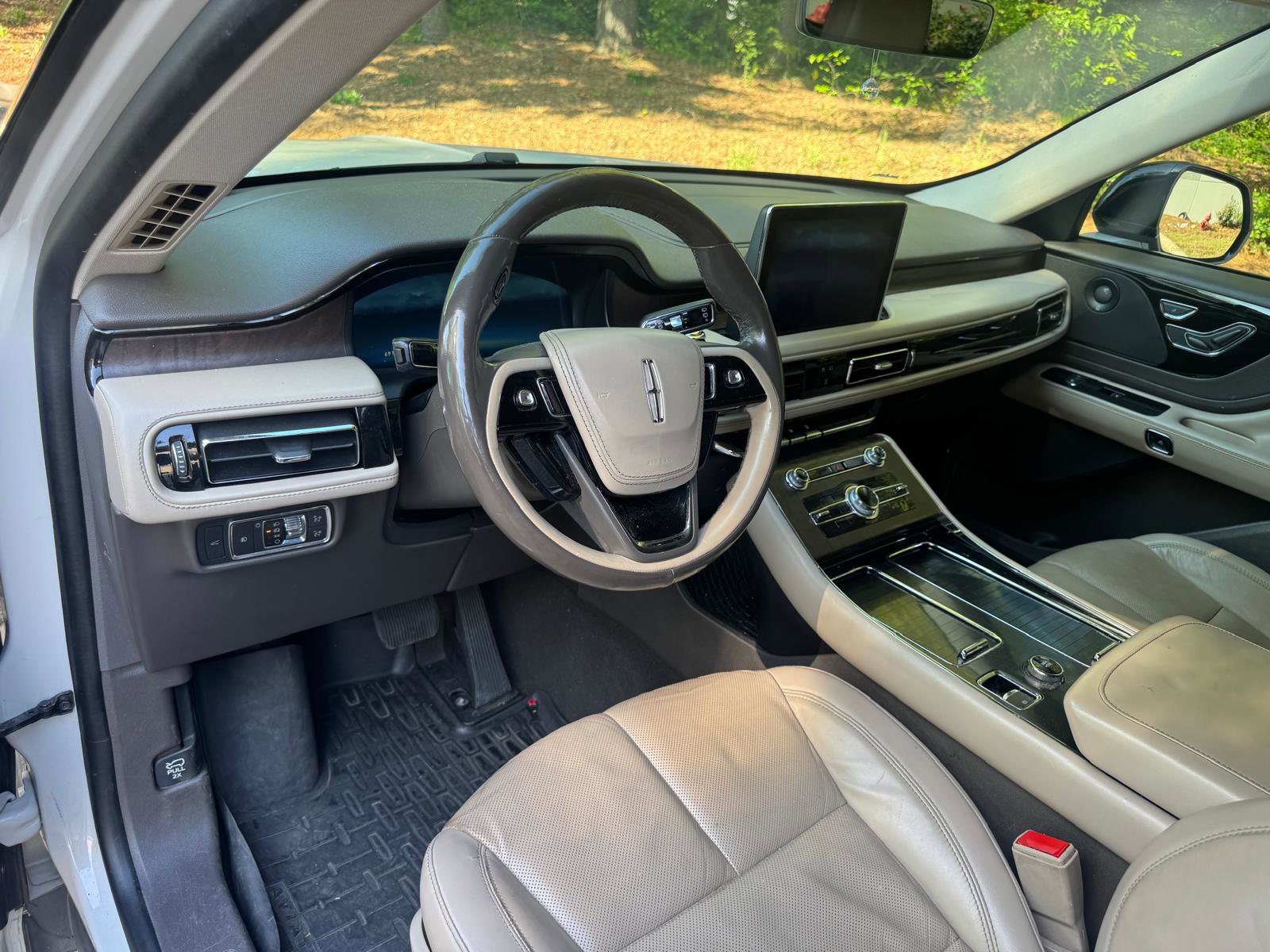 Used 2021 Lincoln Aviator Reserve w/ Equipment Group 201A AWD/4WD image 28