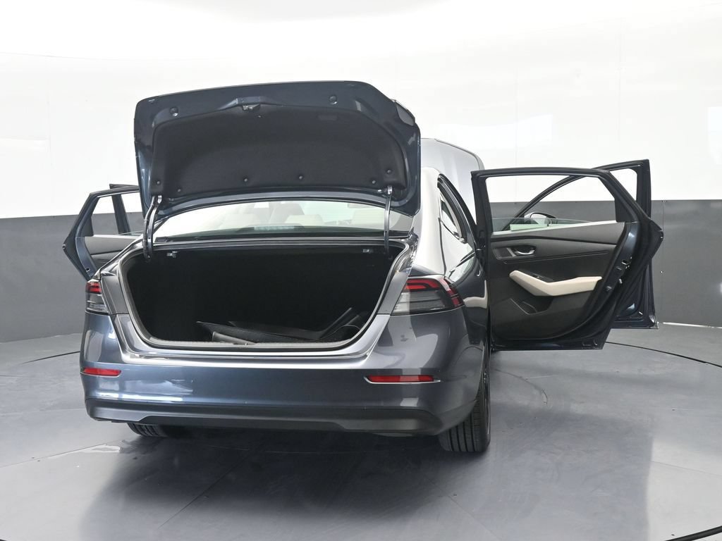 Used 2025 Honda Accord SE image 73