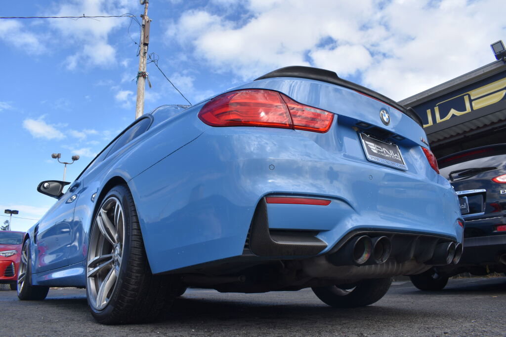 Used 2015 BMW M4 Convertible image 6
