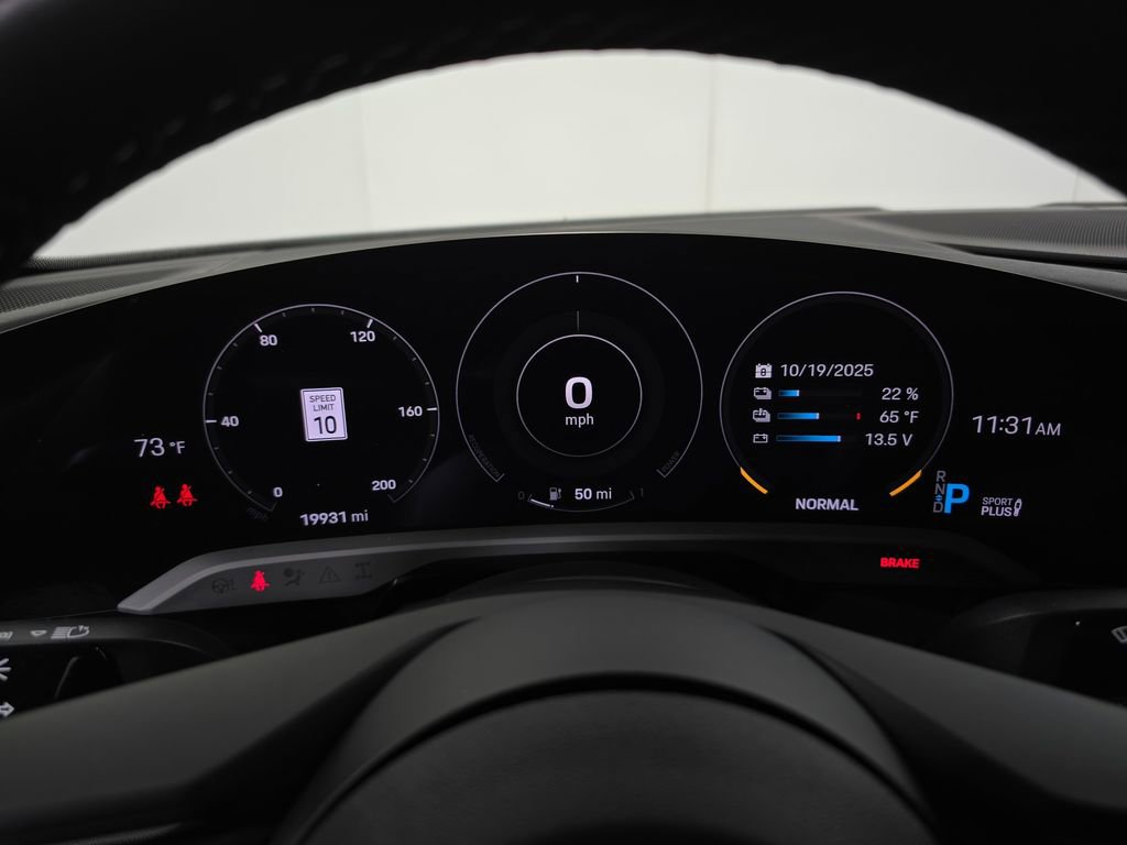 Certified 2023 Porsche Taycan image 15