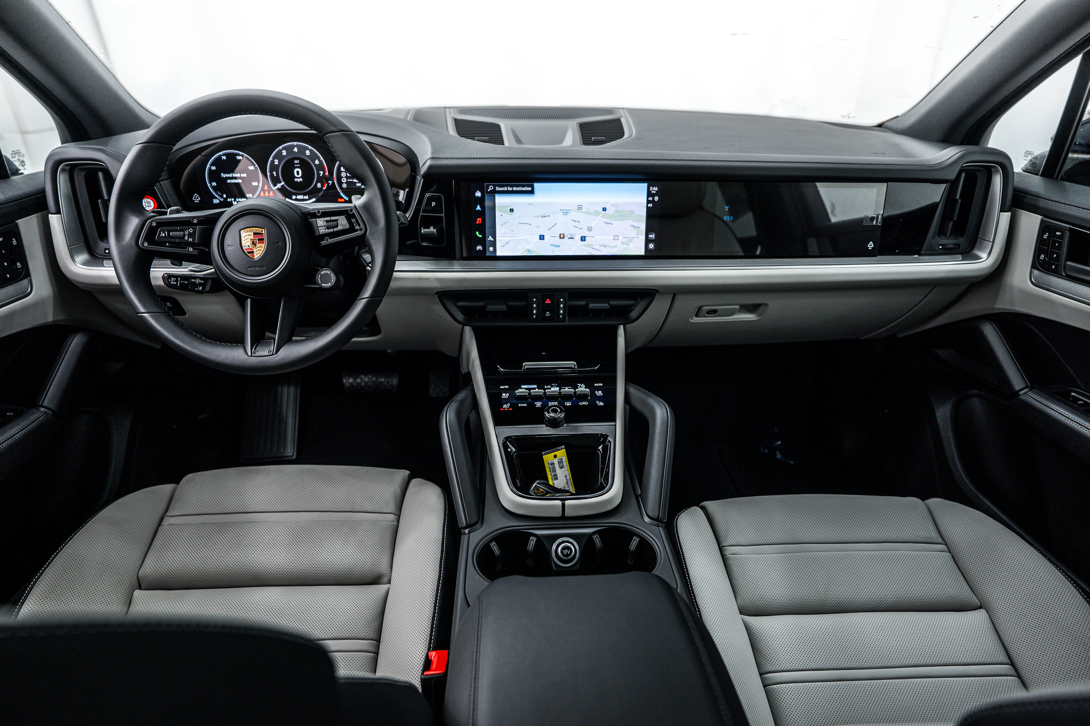Certified 2026 Porsche Cayenne AWD/4WD image 12