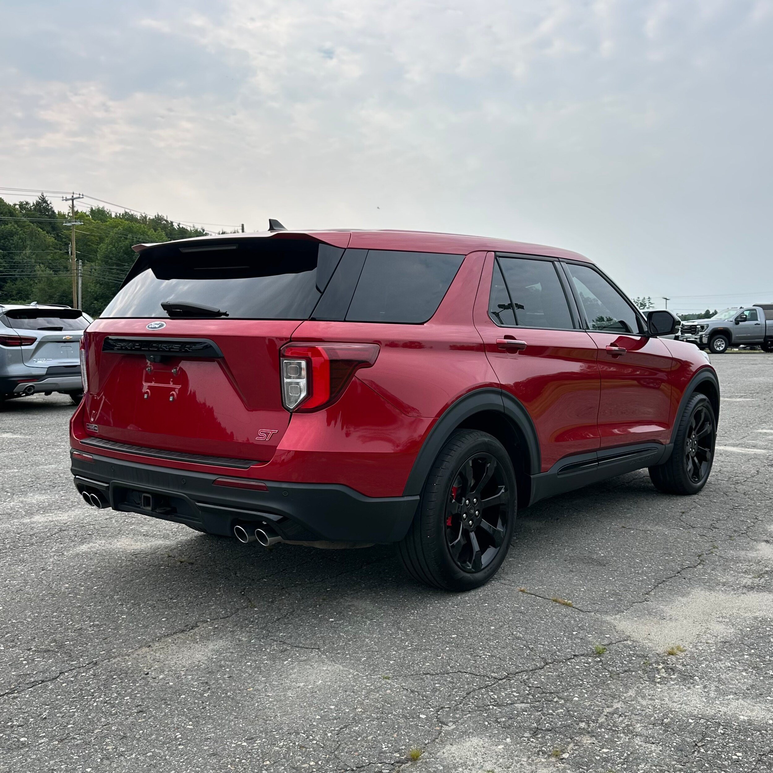 Used 2022 Ford Explorer ST w/ Equipment Group 401A AWD/4WD image 3