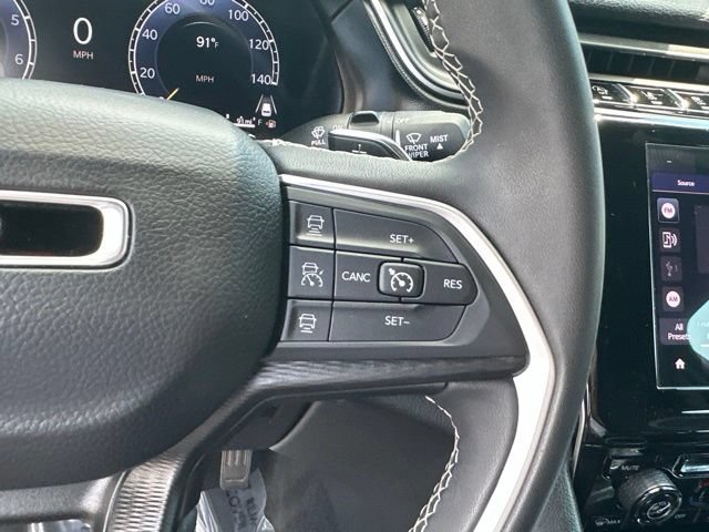 Used 2024 Jeep Grand Cherokee L Laredo AWD/4WD image 6