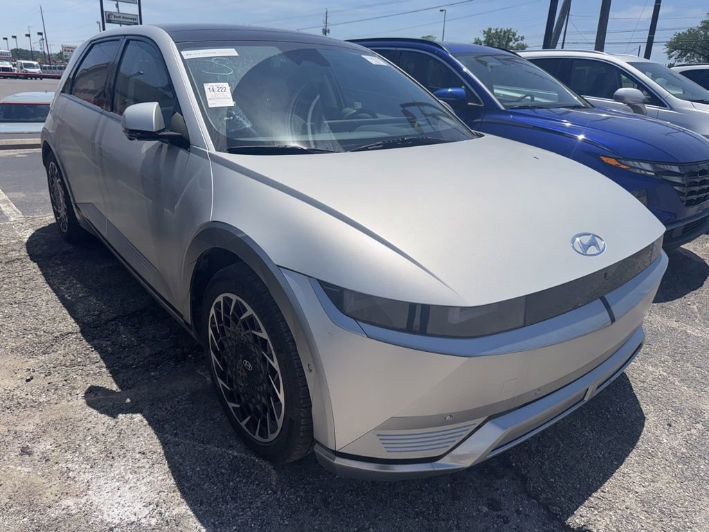 Used 2024 Hyundai Ioniq 5 Limited AWD/4WD image 5