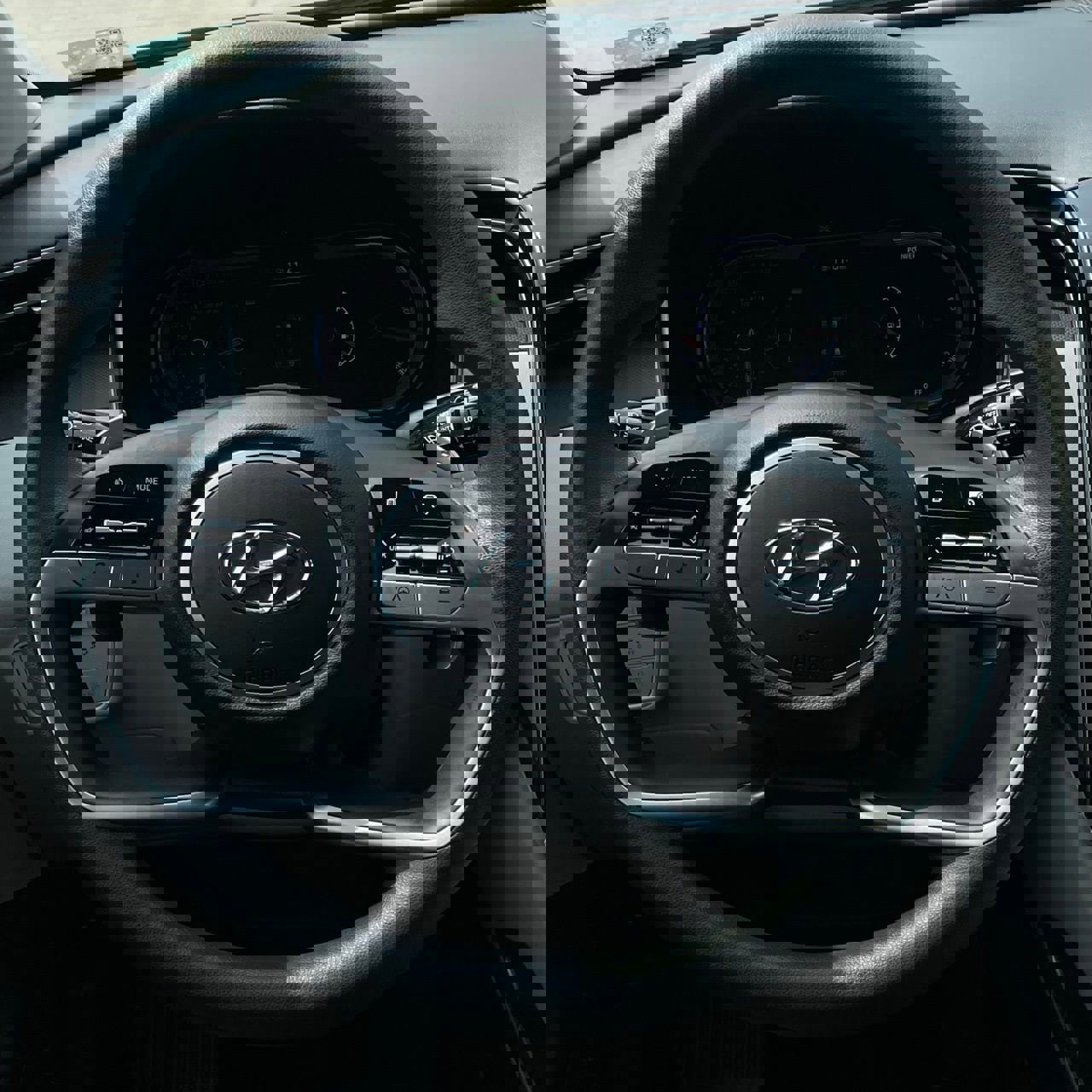 Used 2024 Hyundai Tucson Blue image 14