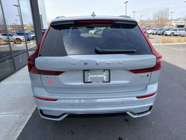 New 2026 Volvo XC60 B5 Plus w/ Climate Package AWD/4WD image 4