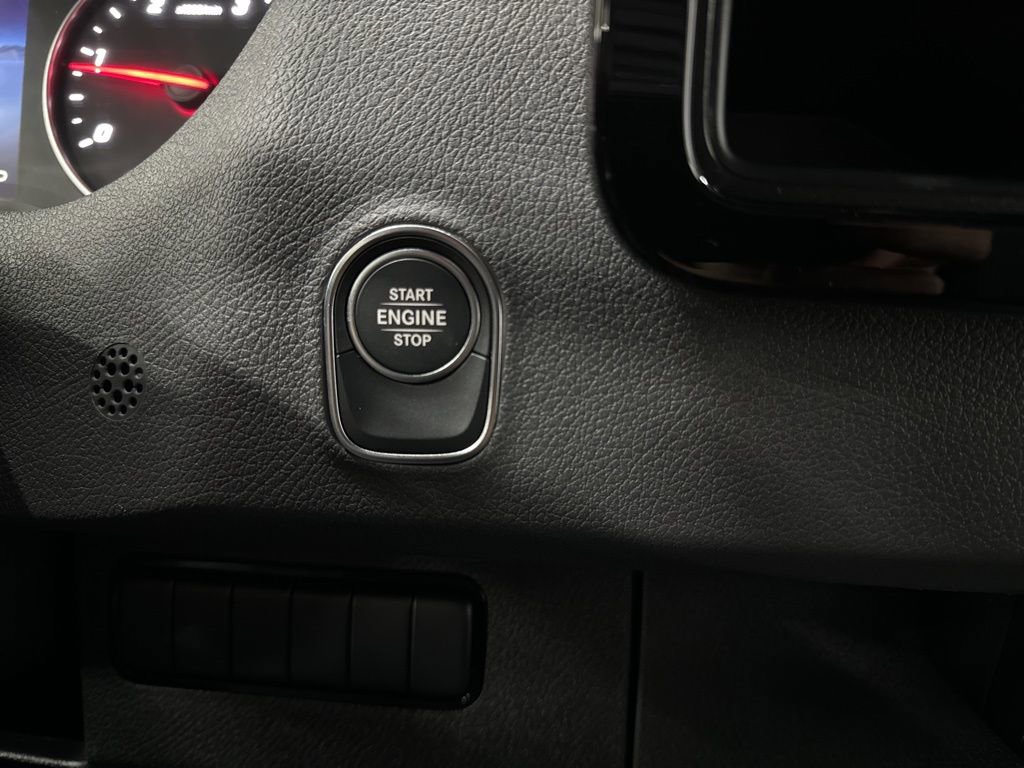 Used 2025 Mercedes-Benz Sprinter 3500 image 30