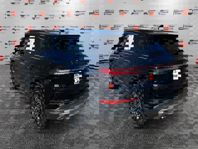 Used 2021 Lincoln Corsair AWD w/ Equipment Group 101A image 3