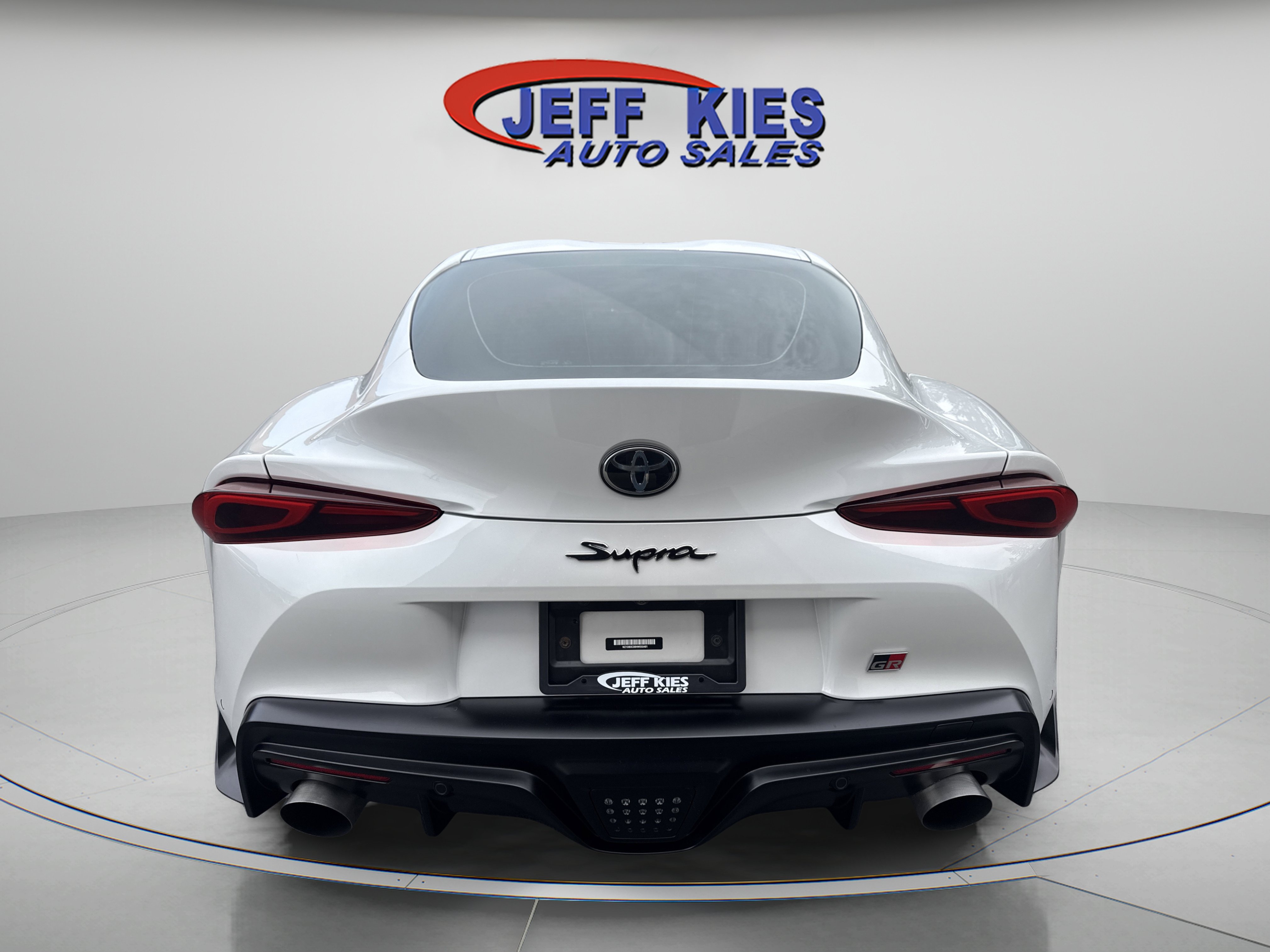 Used 2022 Toyota Supra Premium w/ Driver Assist Package RWD image 10