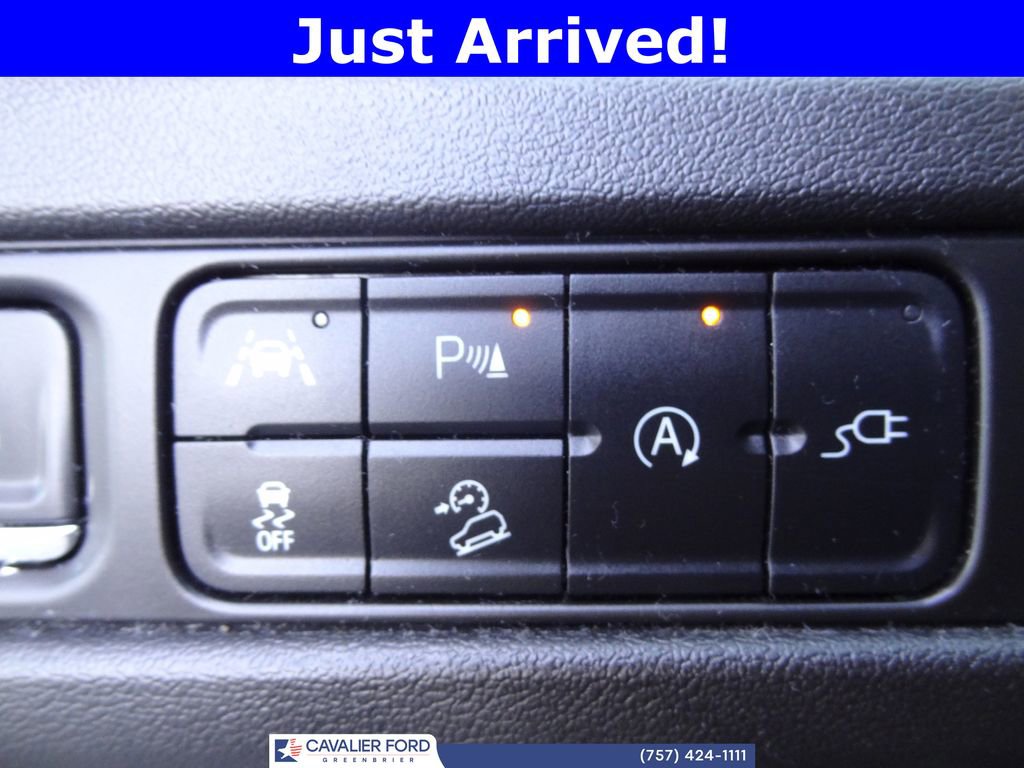 Used 2021 Chevrolet Tahoe Z71 w/ Z71 Off-Road Package image 24