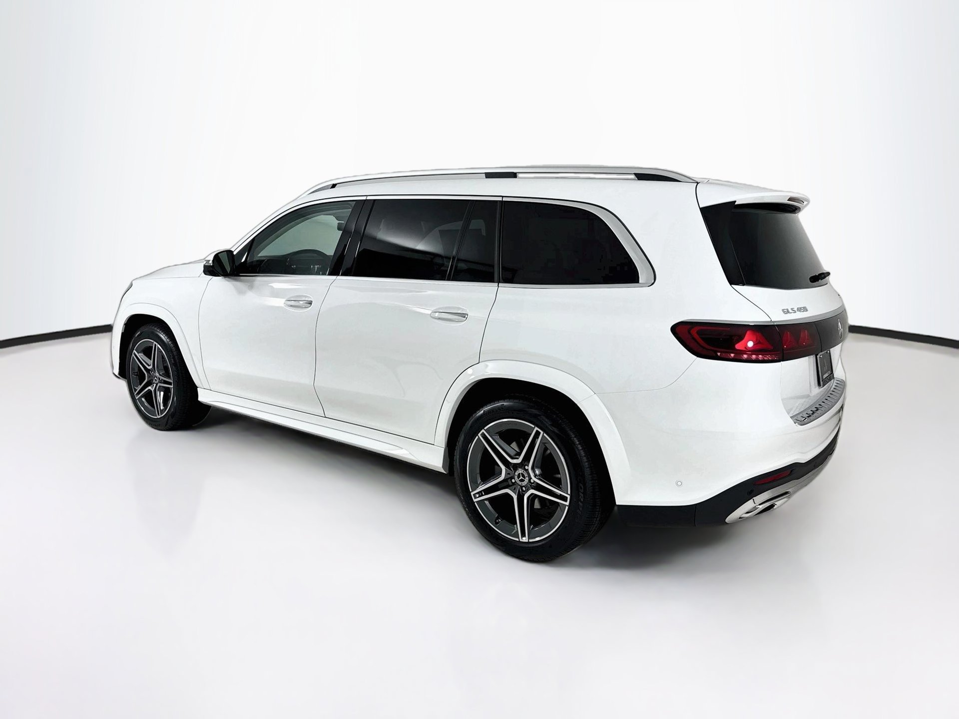 New 2027 Mercedes-Benz GLS 450 4MATIC image 6