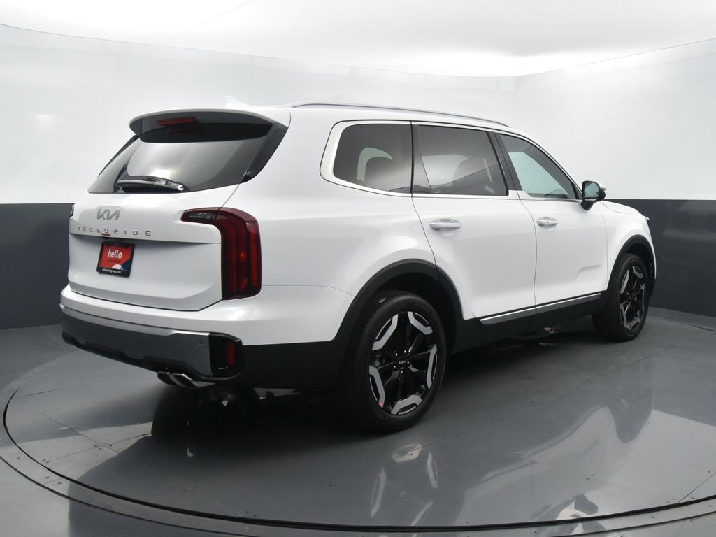 Certified 2024 Kia Telluride S w/ S Sunroof Package image 31