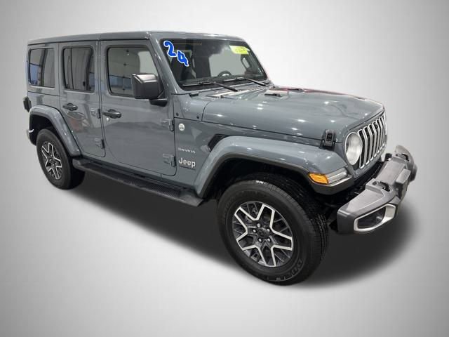 Used 2024 Jeep Wrangler Sahara w/ Technology Group image 7