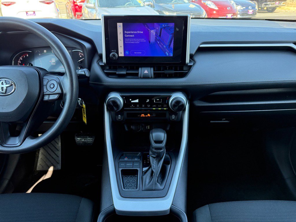 Used 2024 Toyota RAV4 LE image 18