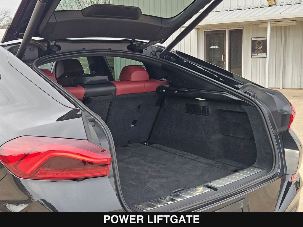 Used 2024 BMW X6 xDrive40i w/ Premium Package image 33