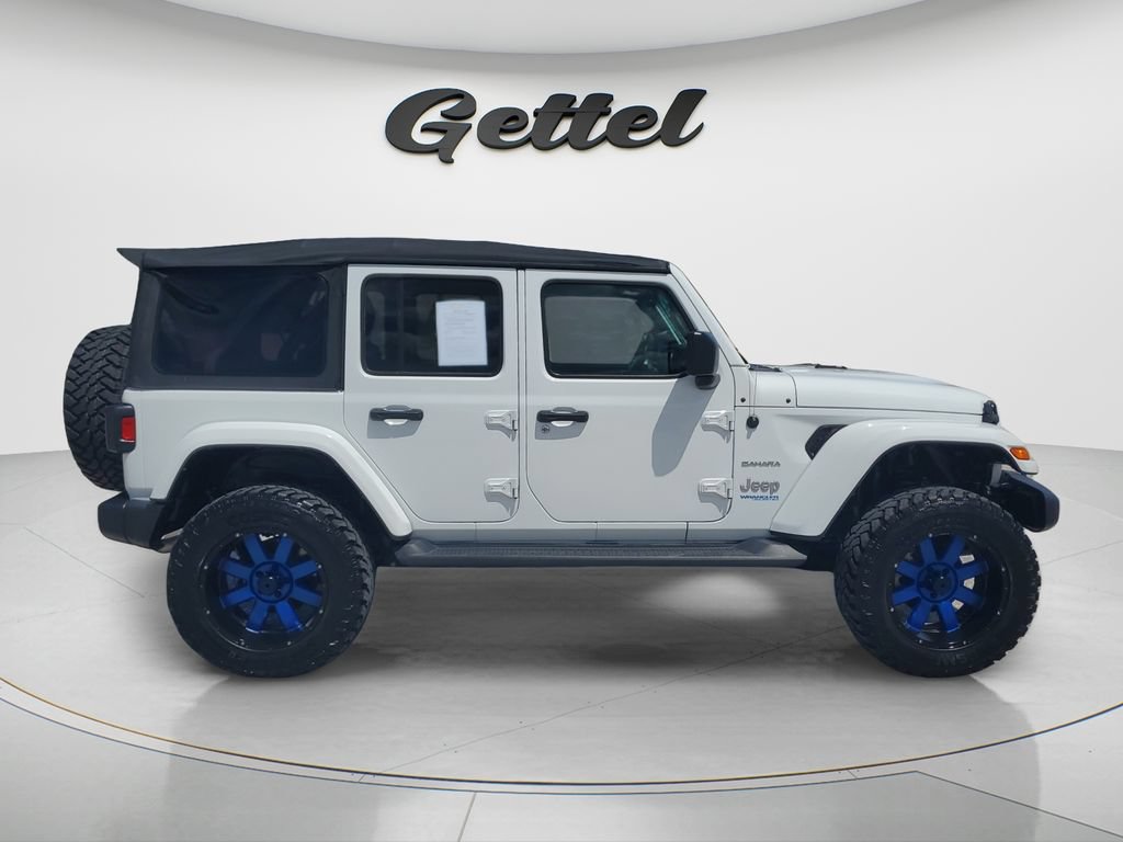 Used 2021 Jeep Wrangler Unlimited Sahara w/ Cold Weather Group AWD/4WD image 3