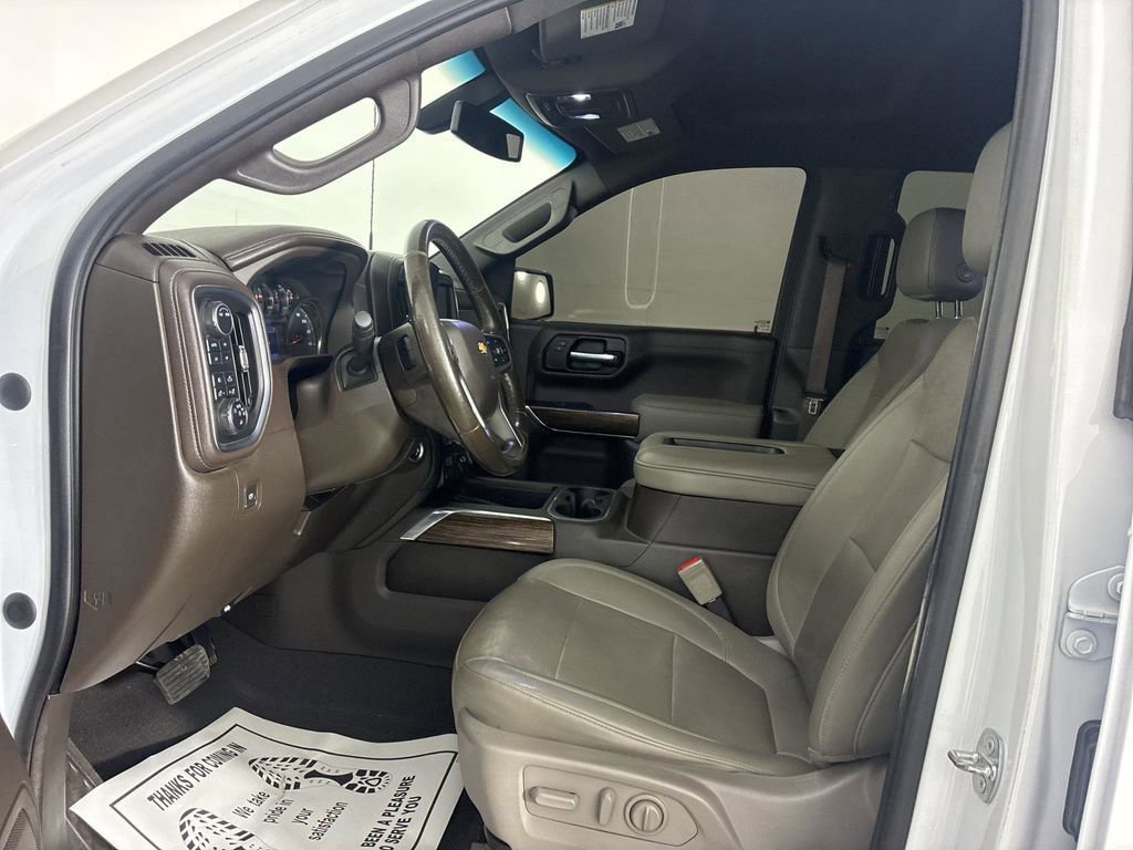 Used 2022 Chevrolet Silverado 1500 LTZ image 12