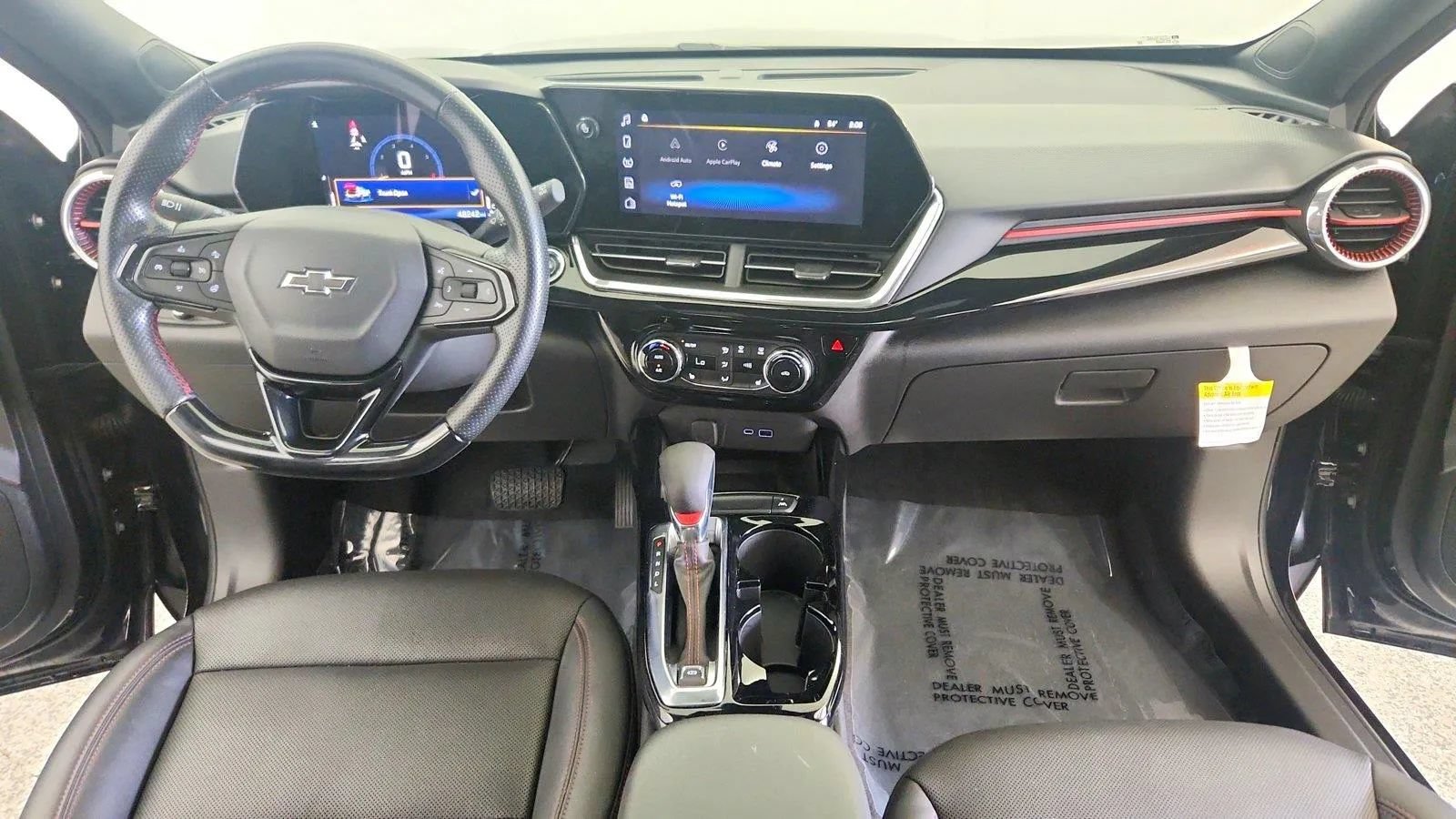 Used 2024 Chevrolet Trax RS w/ Sunroof Package FWD image 27
