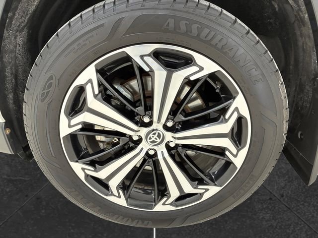 Used 2021 Toyota RAV4 XSE w/ Premium Package image 9