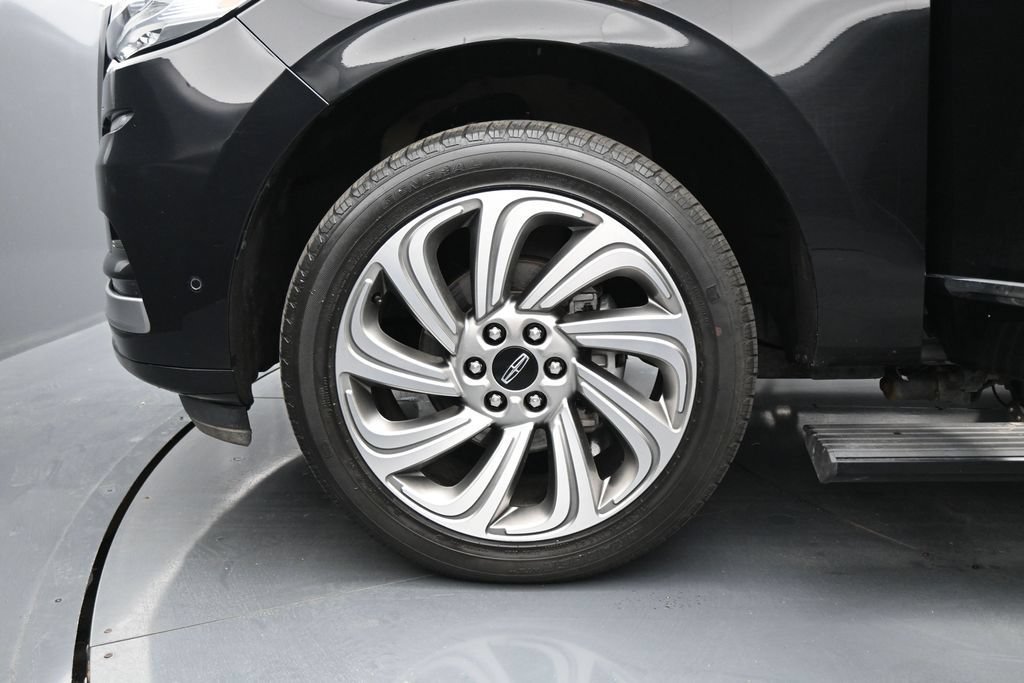 Used 2023 Lincoln Navigator Reserve AWD/4WD image 39