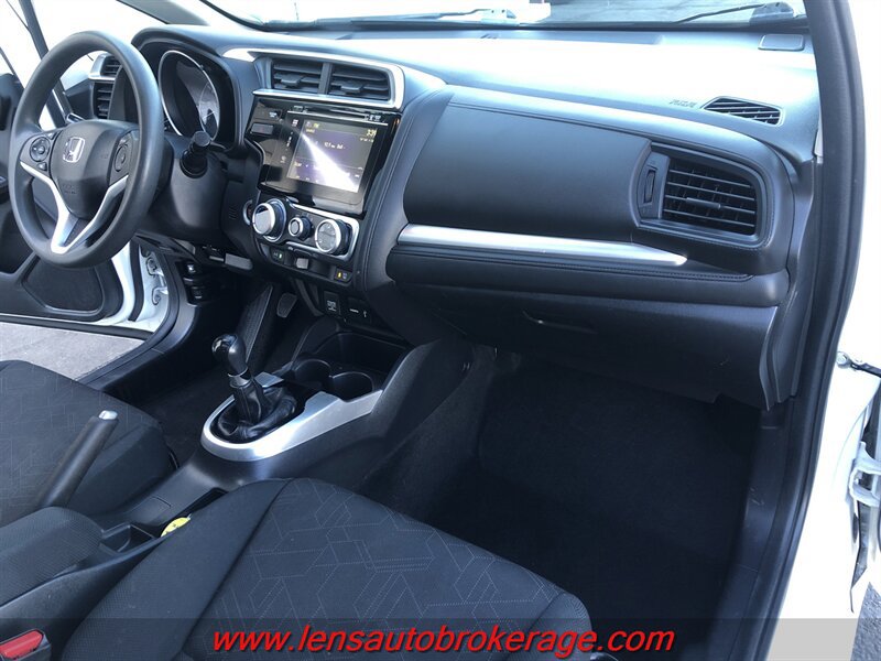 Used 2017 Honda Fit EX image 18