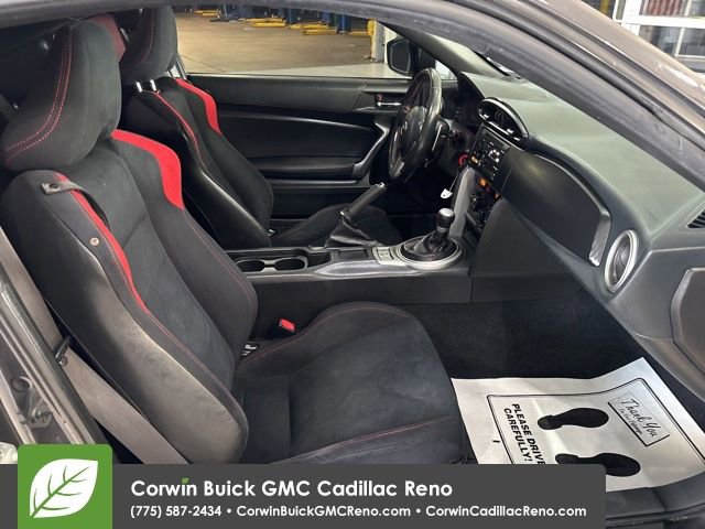 Used 2013 Scion FR-S RWD image 13